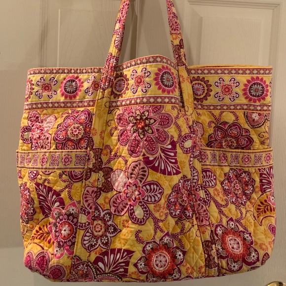 Vera bradley super tote Clearance